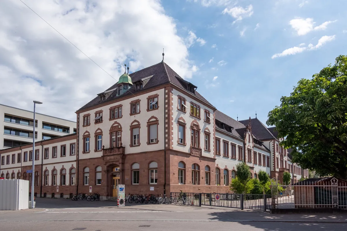 SIS Swiss International School Basel