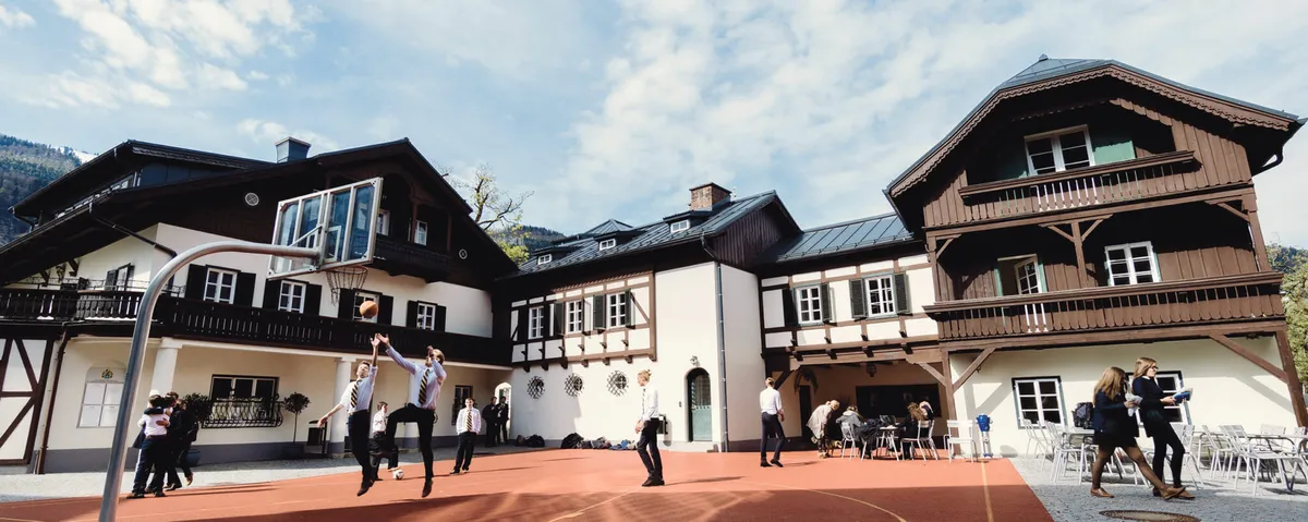 St. Gilgen International School