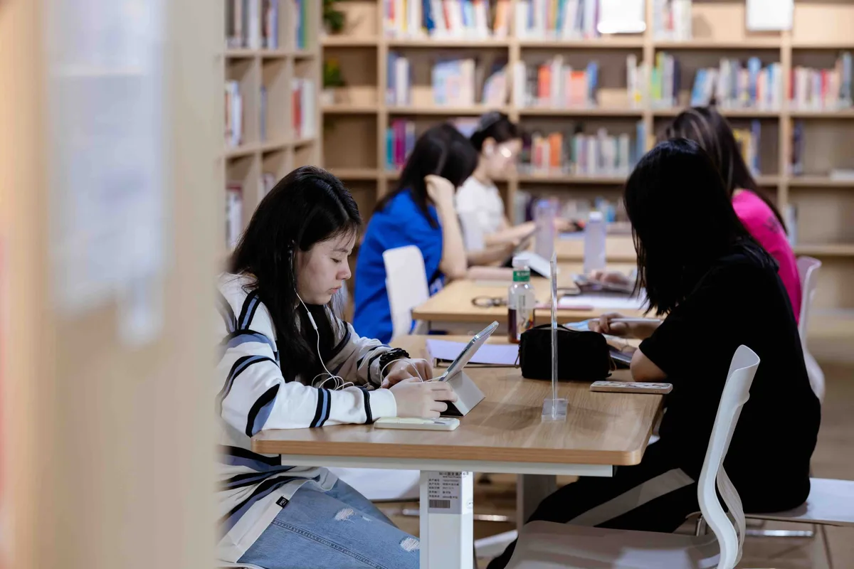 Shenzhen College of International Education — photo 8