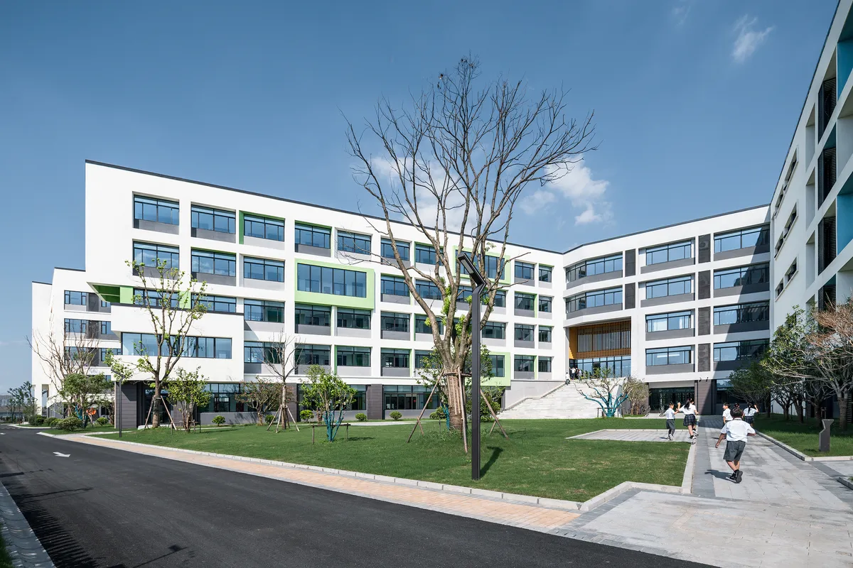 Shanghai United International School