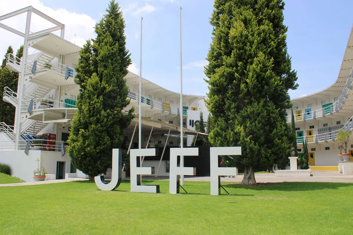 Universidad Internacional Jefferson MLM