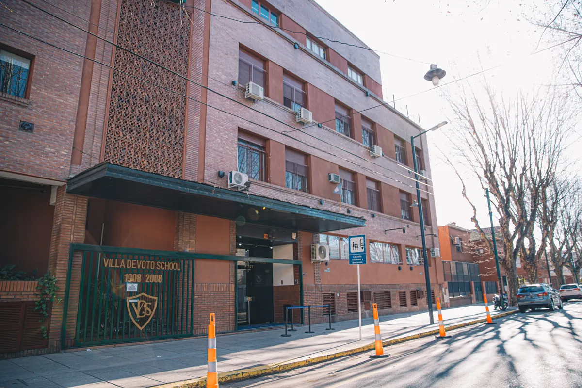 Villa Devoto School