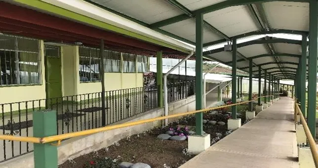 Liceo de Cot Francisco J. Orlich