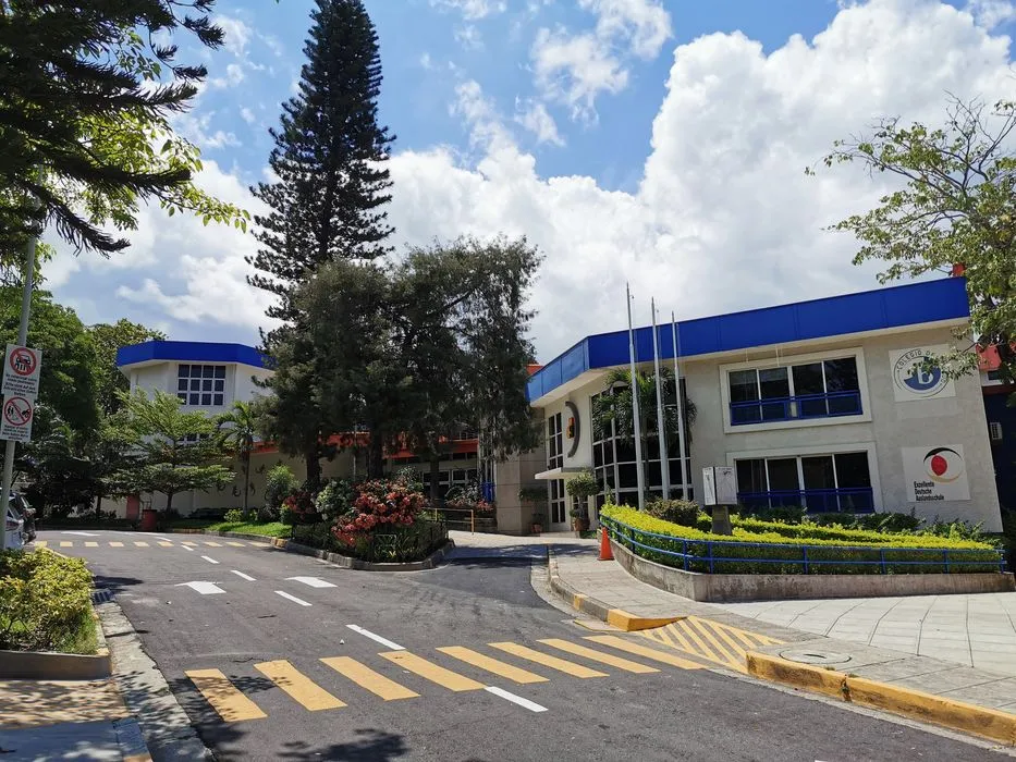 Deutsche Schule-Escuela Alemana San Salvador