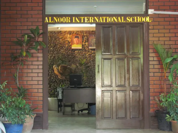 Alnoor International School