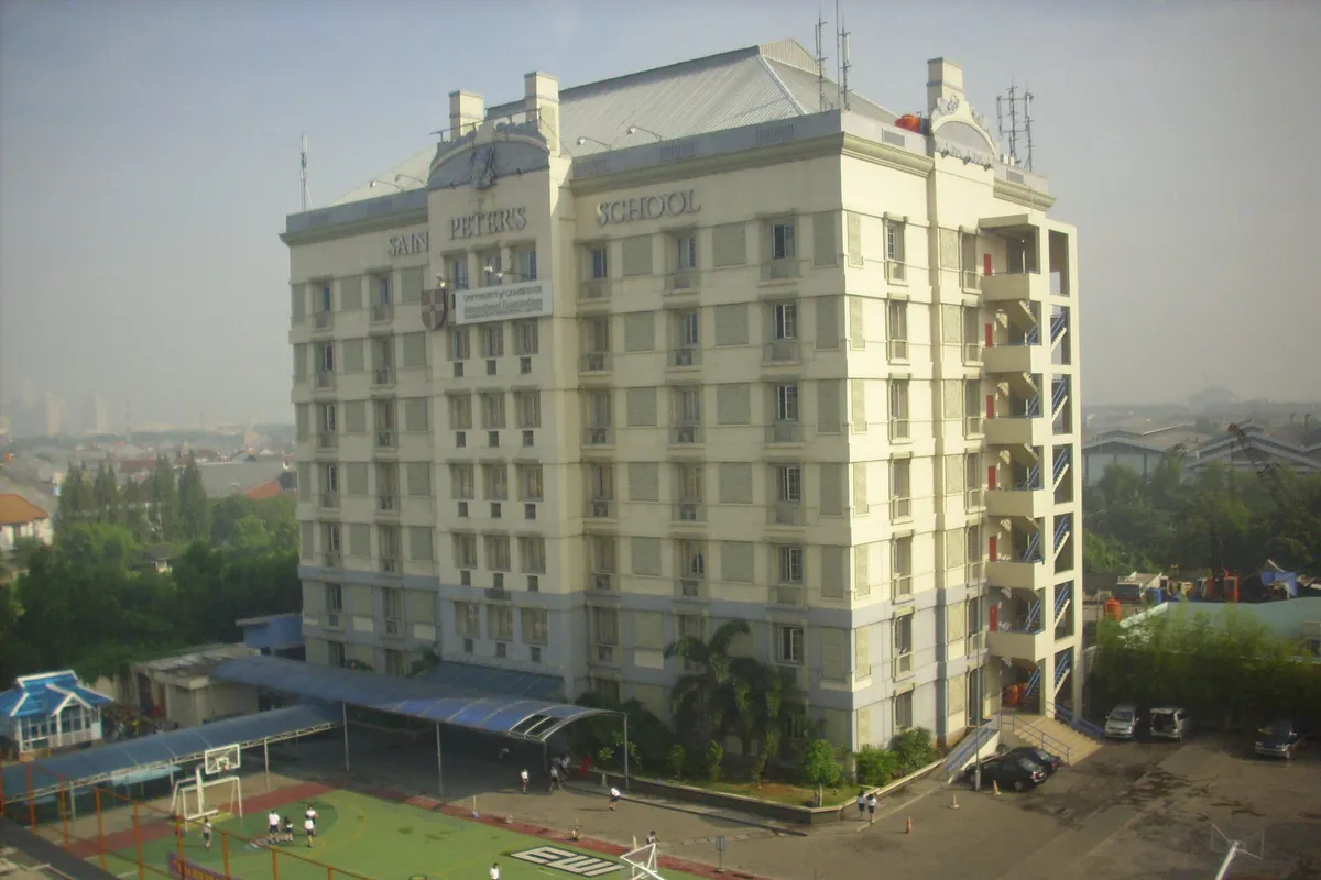 Saint Peter's School