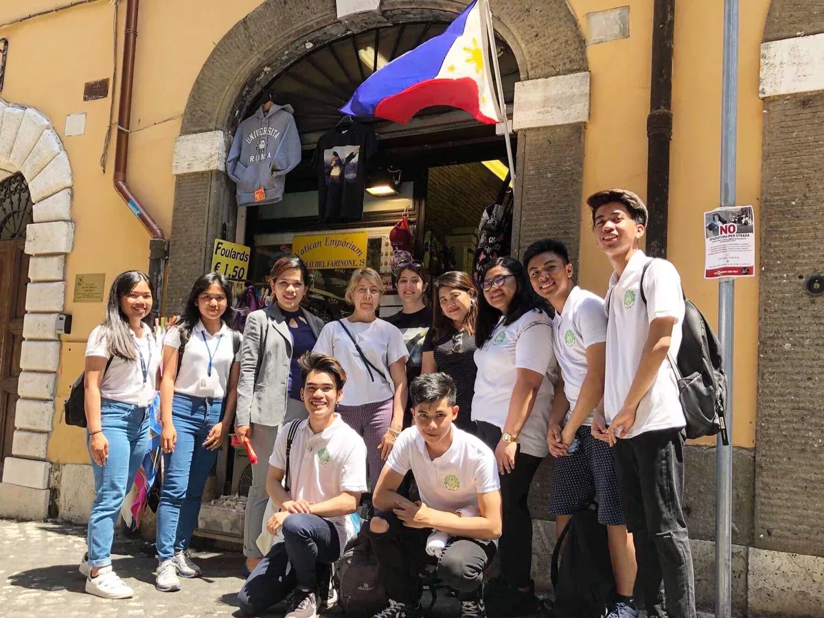 International Migrants School