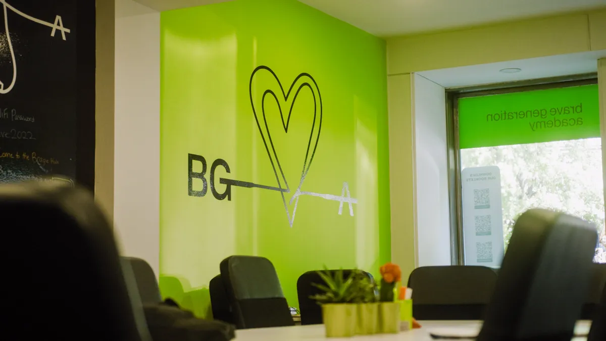 Brave Generation Academy, Valencia — photo 4