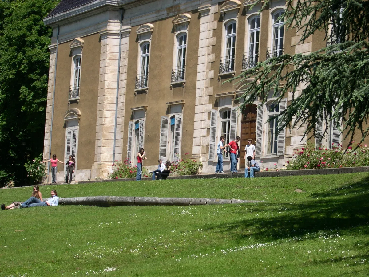 OMBROSA, Lycée Multilingue de Lyon