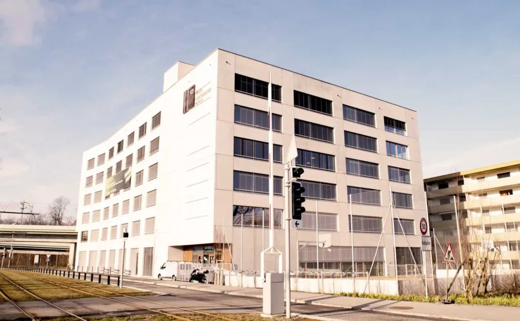 SIS Swiss International School Zürich