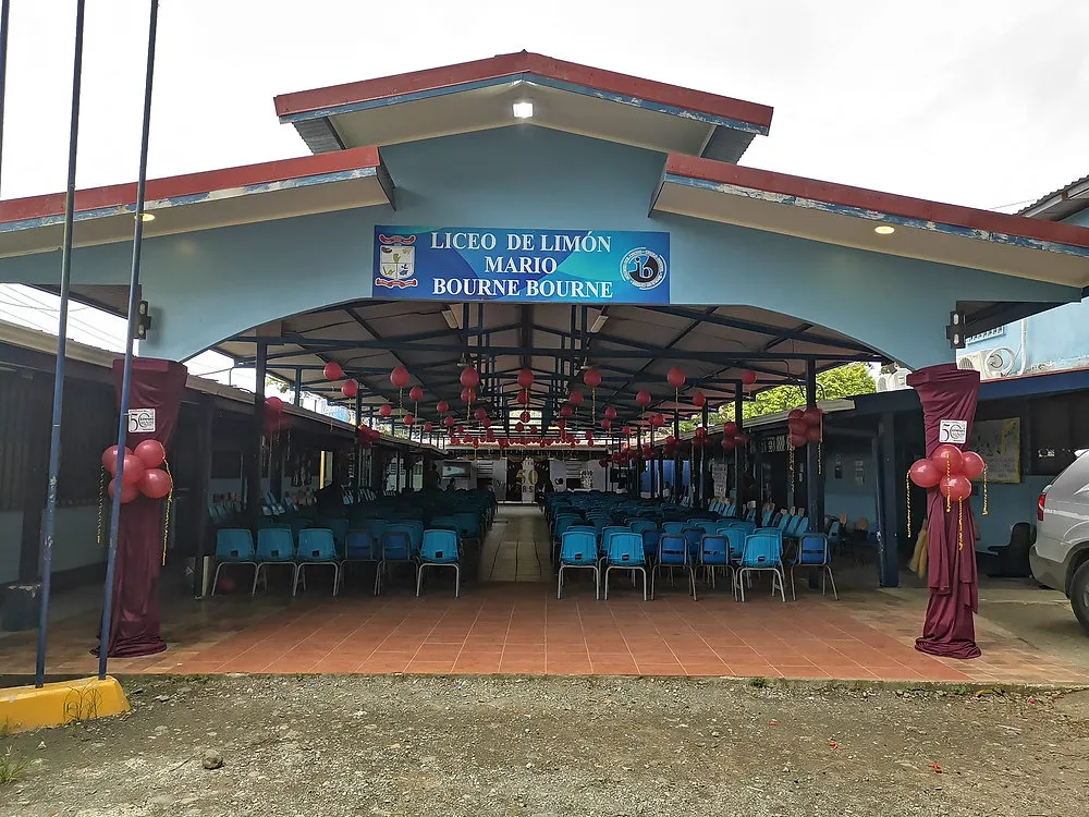 Liceo de Limón Mario Bourne Bourne