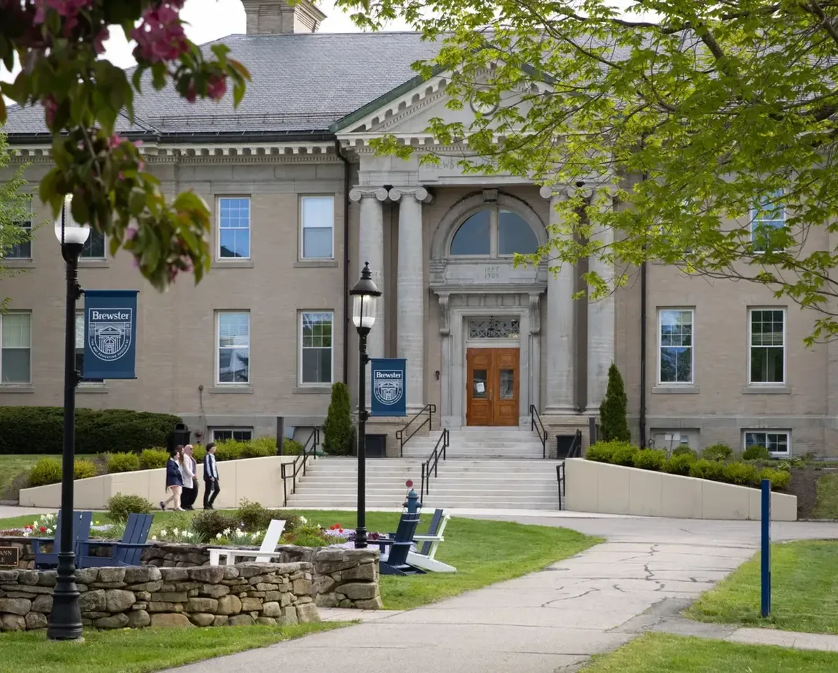 Brewster Madrid — photo 4