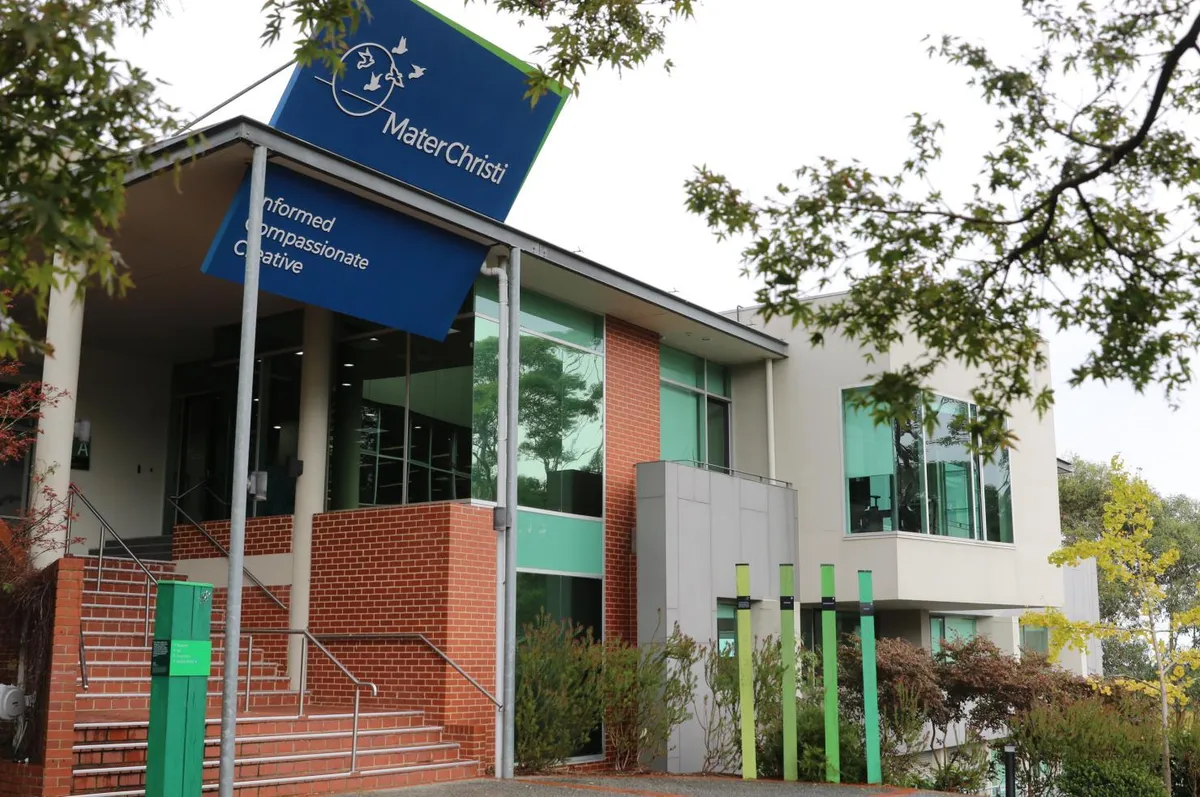 Mater Christi College