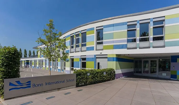 Bonn International School
