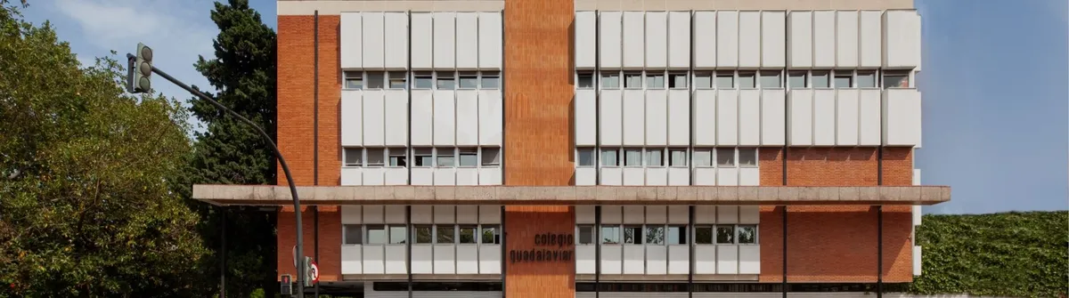 Guadalaviar School — photo 1