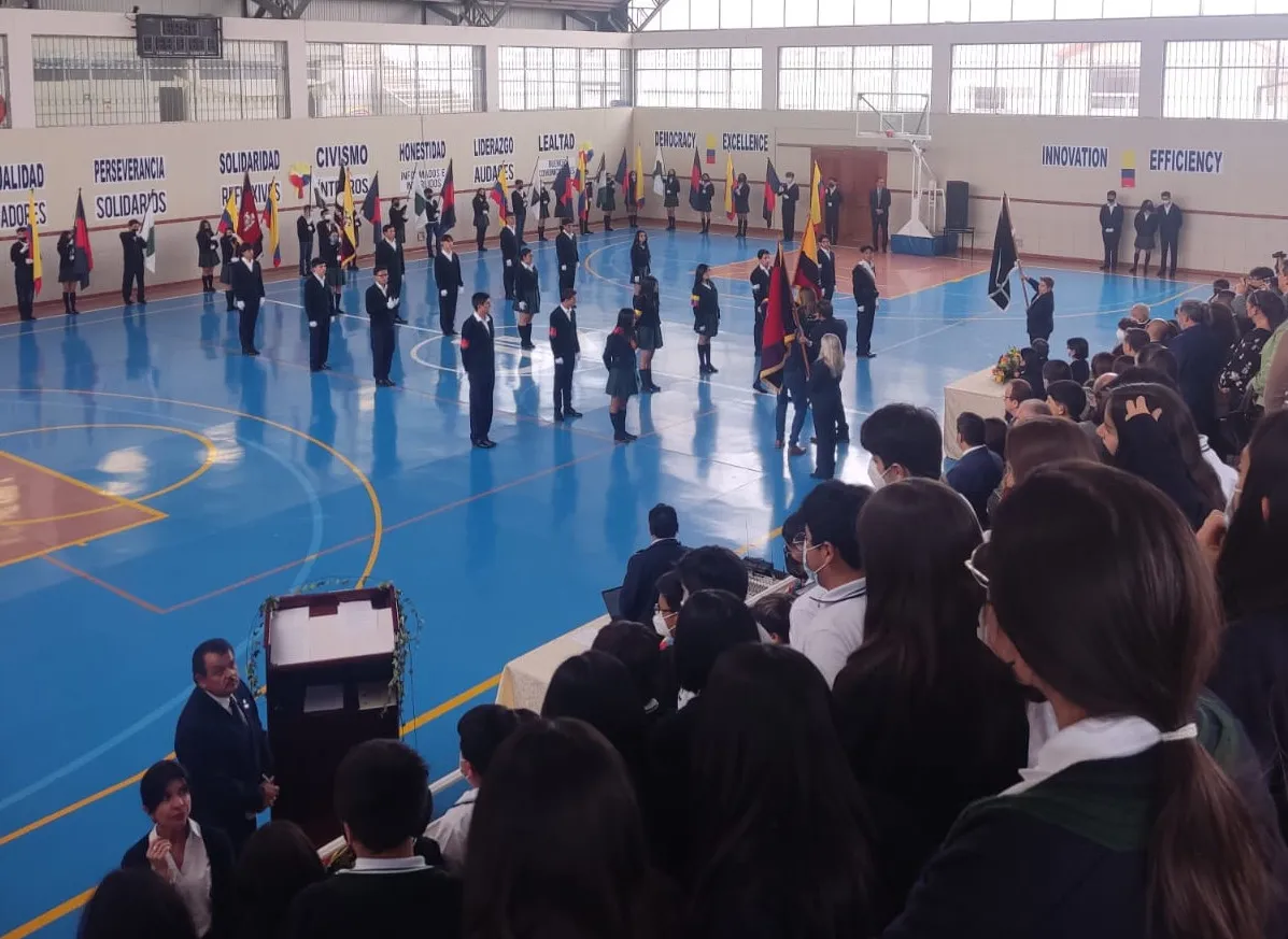 Unidad Educativa Particular Bilingüe Julio Verne