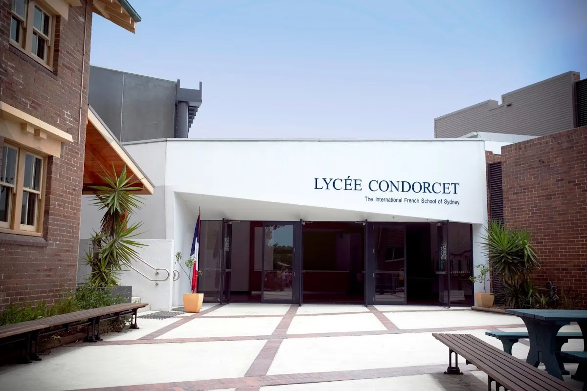 Lycee Condorcet - The lnternational French School of Sydney