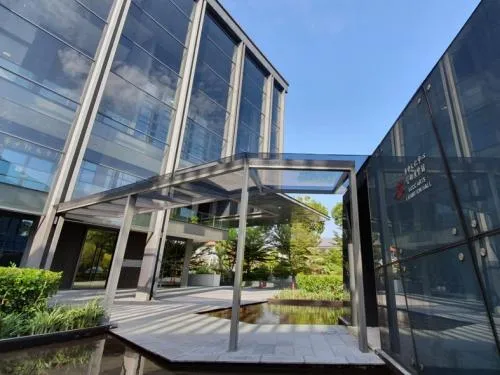 Hwa Chong International School — photo 2