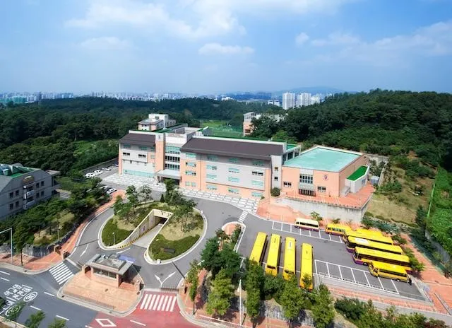 Gyeonggi Suwon International School