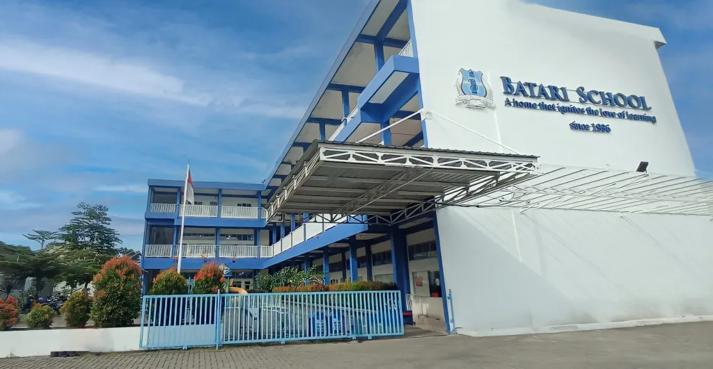Batari School