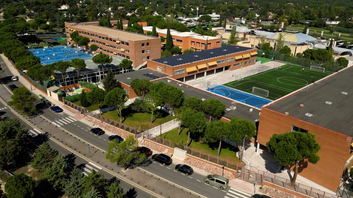 Everest School Monteclaro