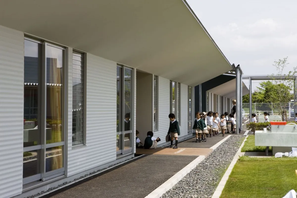 Makuhari International School