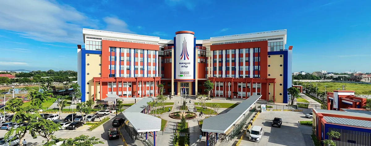 Paragon International School