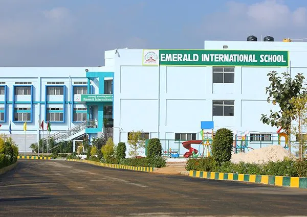 Emerald International School