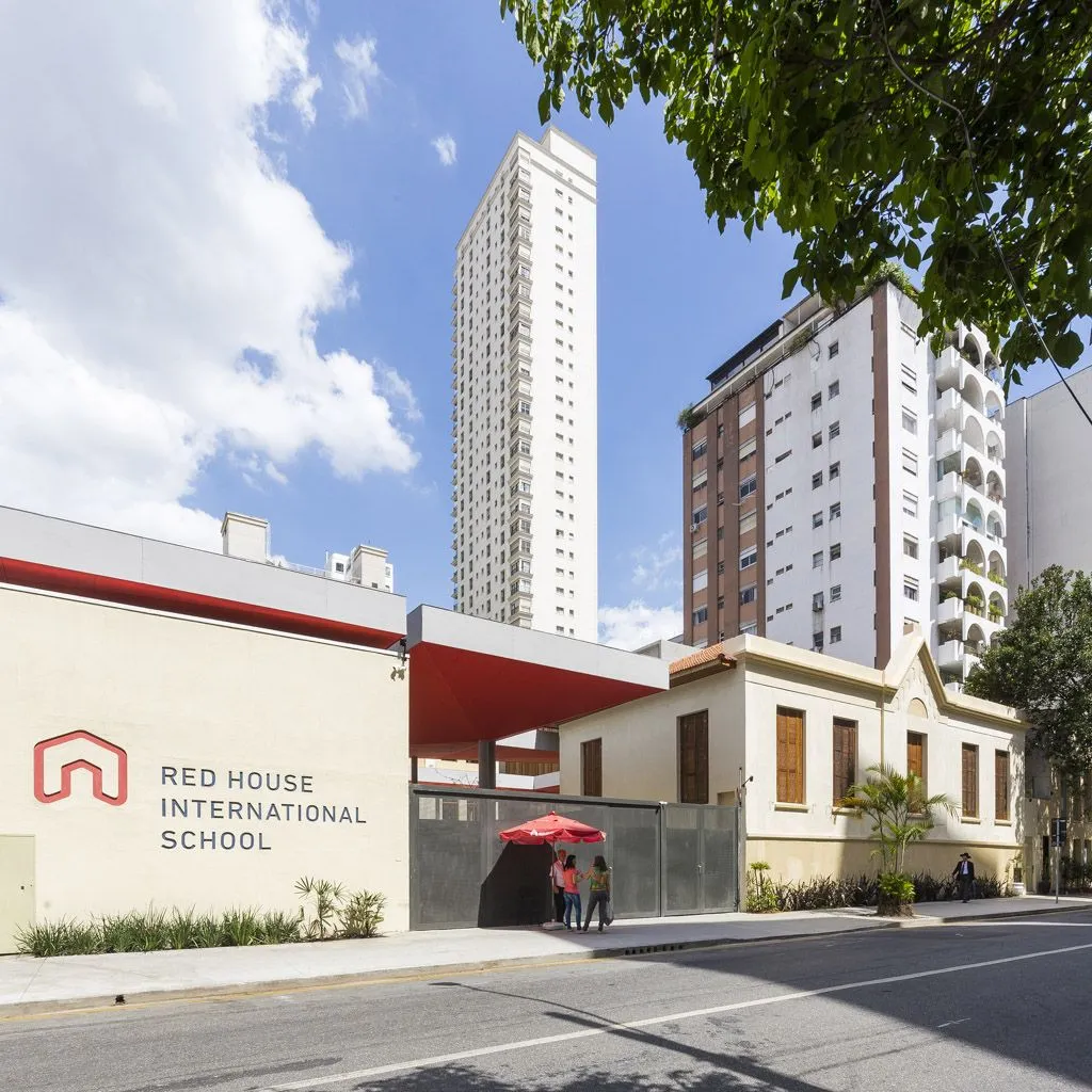 RED HOUSE INTERNATIONAL SCHOOL Campus Higienópolis