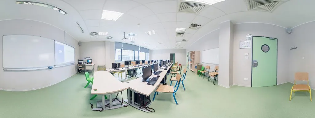 Lycée Français Anna de Noailles — photo 2