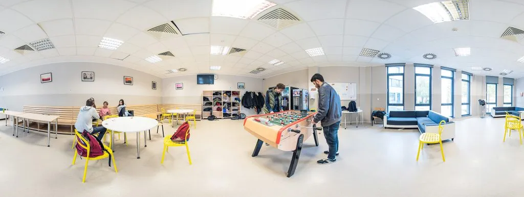 Lycée Français Anna de Noailles — photo 8