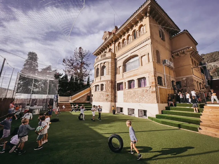 Zurich Schule — photo 2