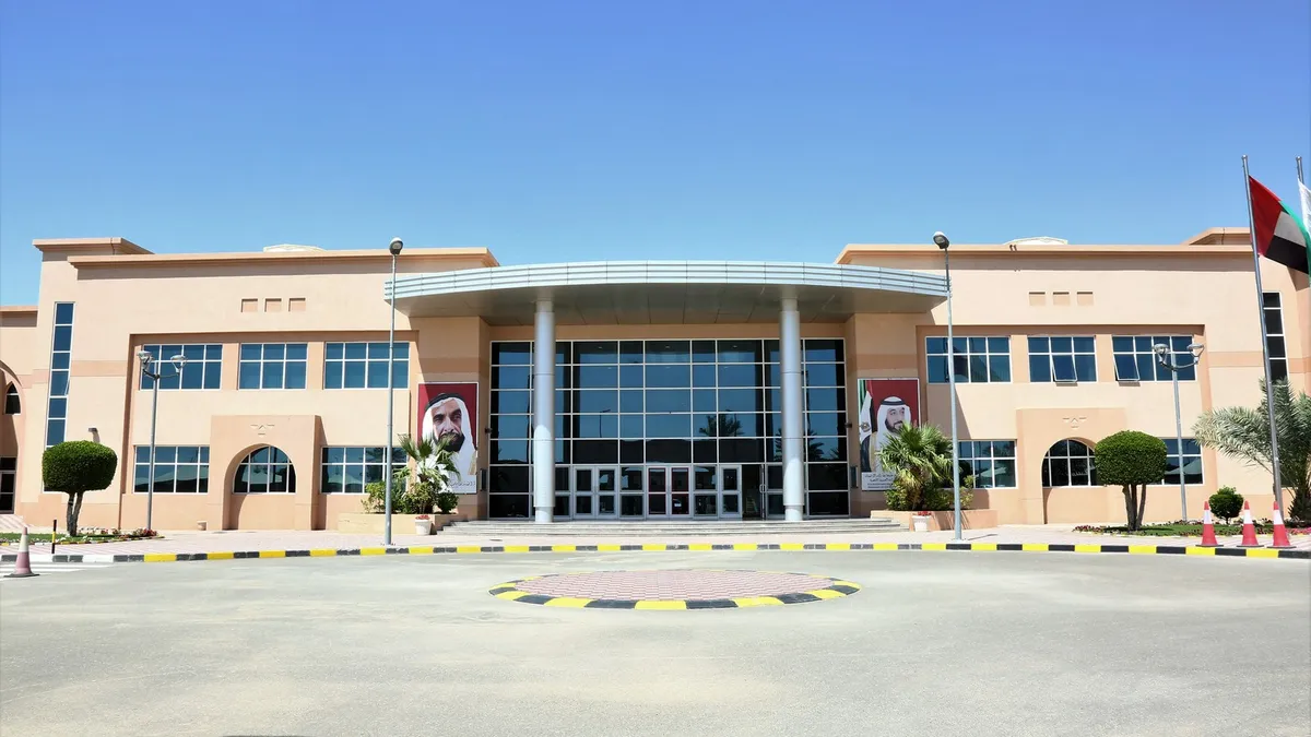 EMIRATES NATIONAL SCHOOLS - BRANCH 2