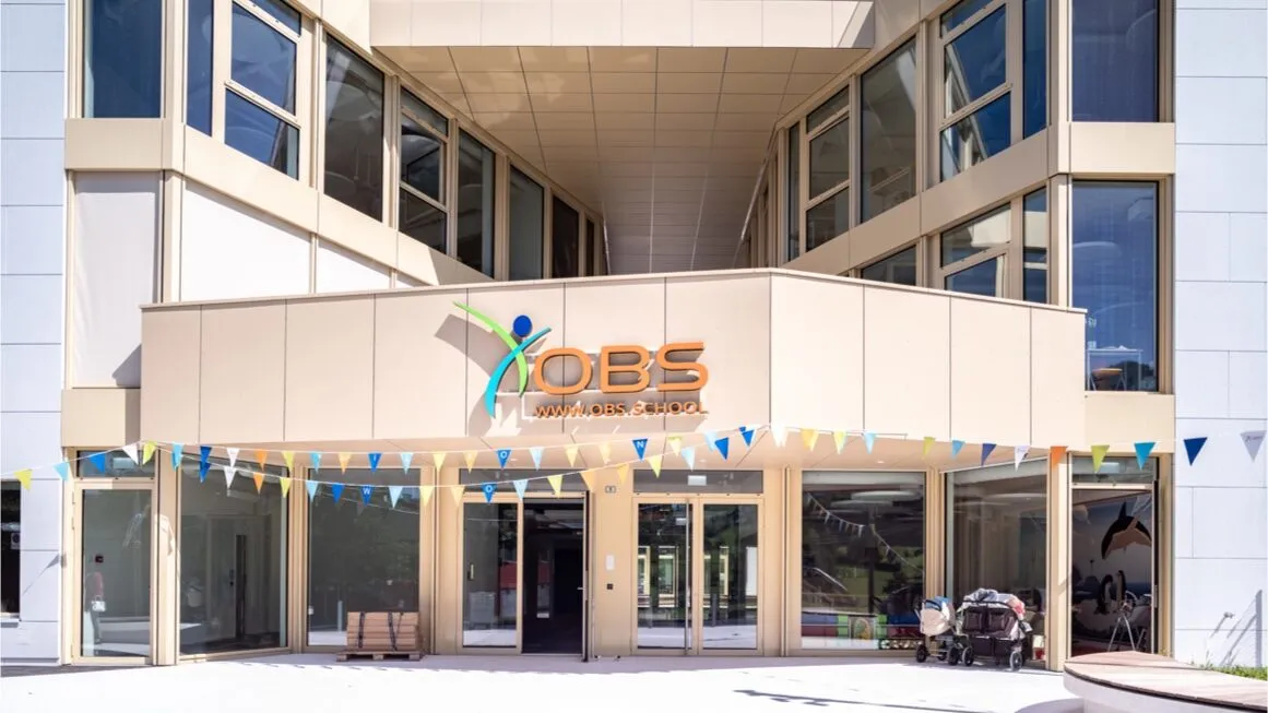 Obersee Bilingual School