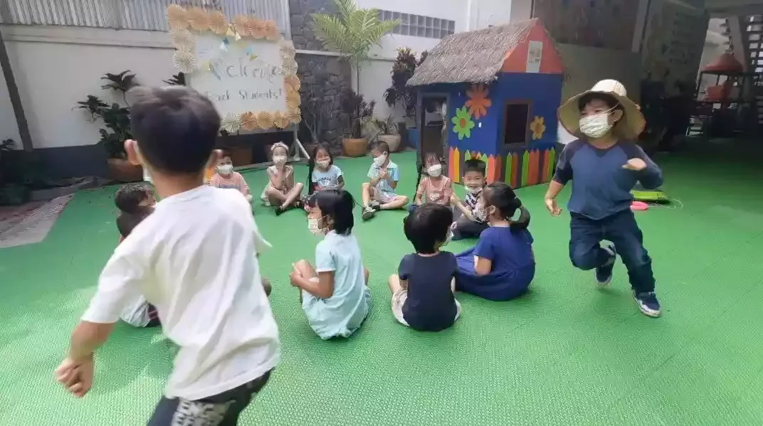 DK Schoolhouse — photo 4