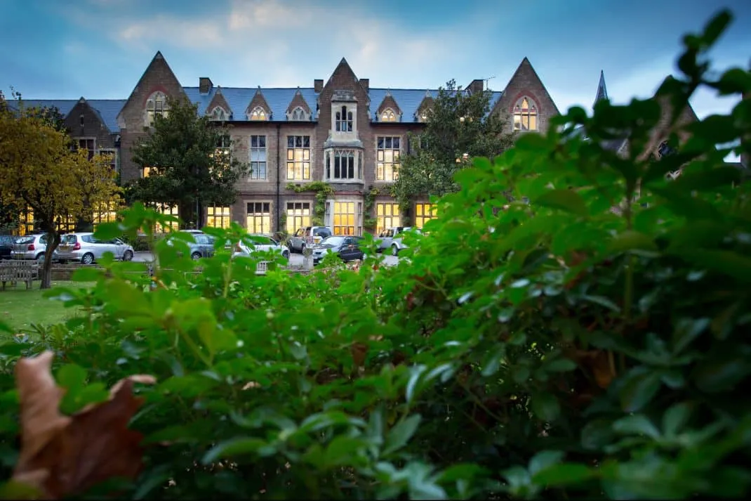 Godolphin and Latymer School — photo 8