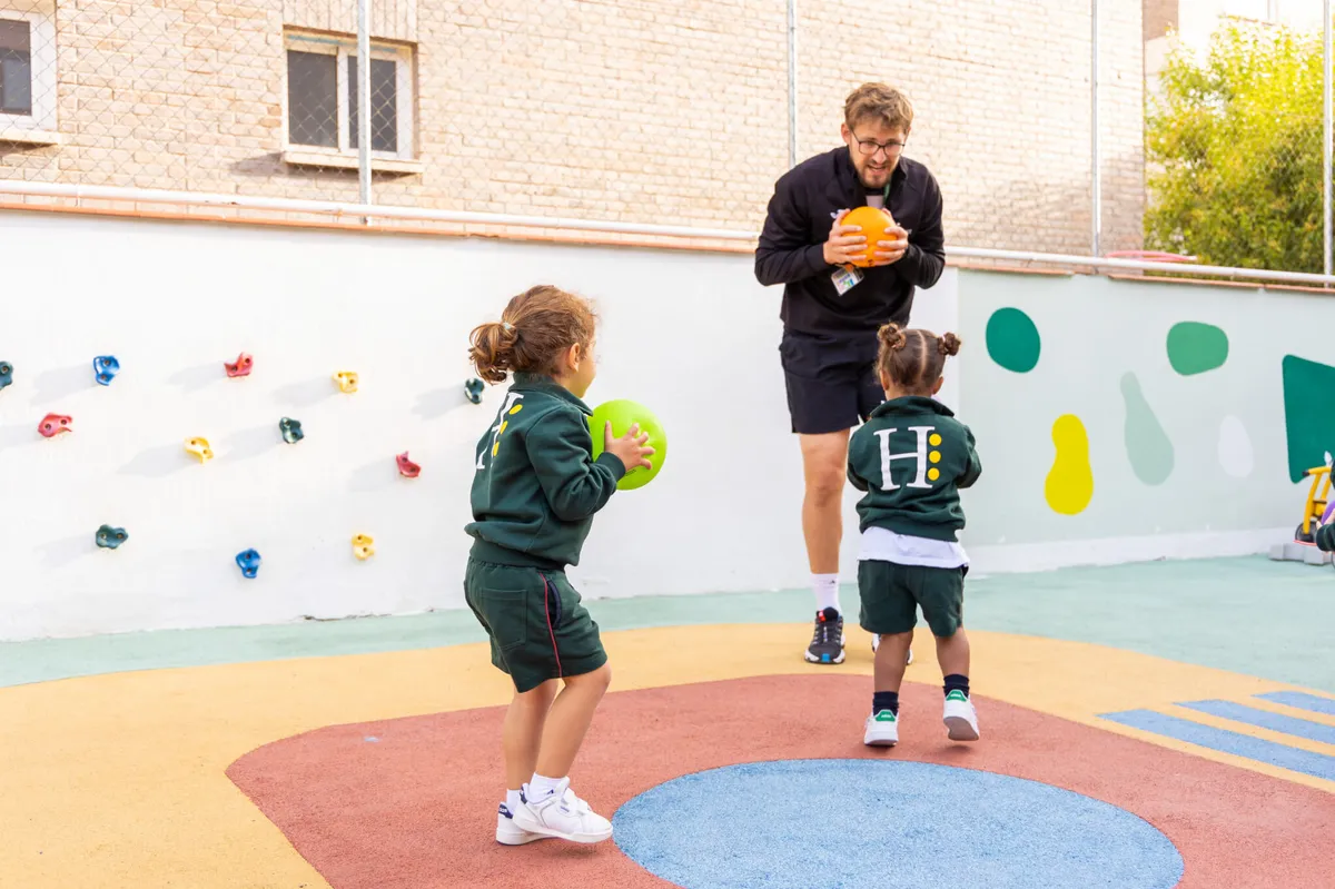 Hastings School — photo 1