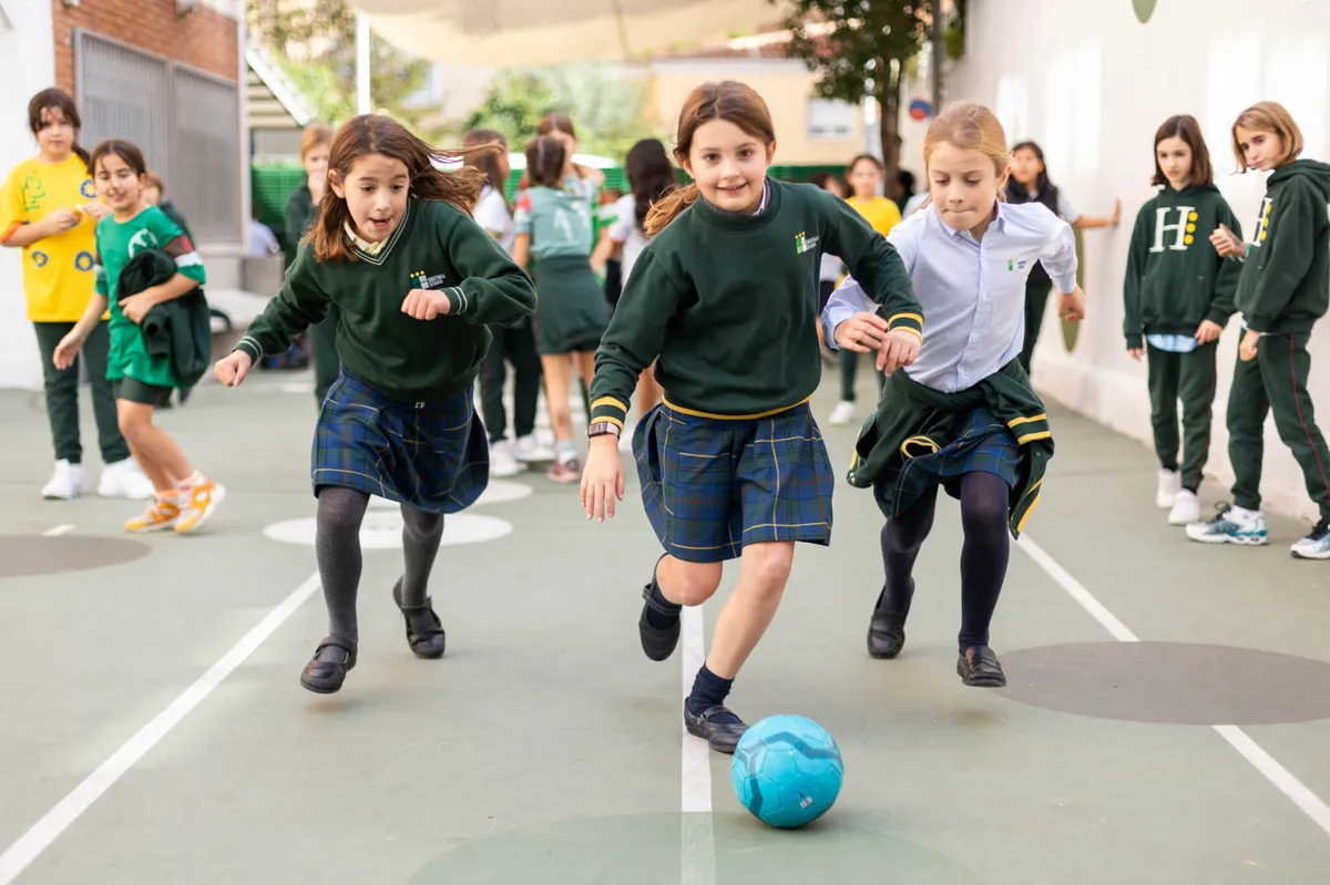 Hastings School — photo 3