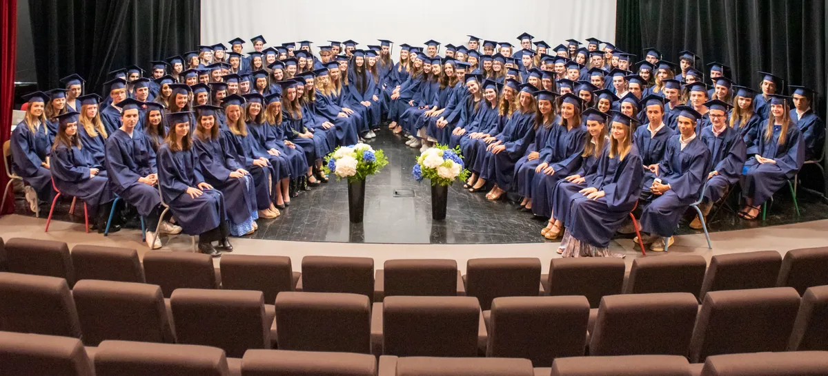 La Tour Paris - Anglophone Section — photo 1