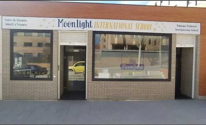 Moonlight International School