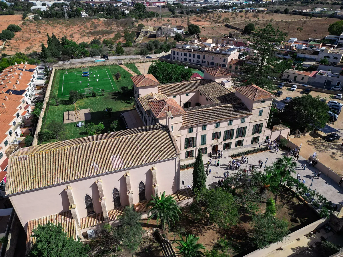 Raoul Wallenberg International School