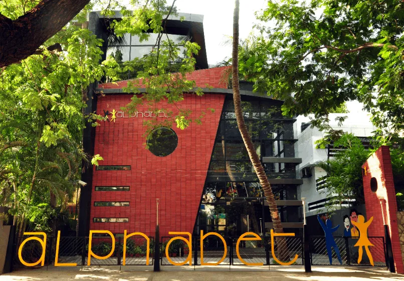 aLphabet International School