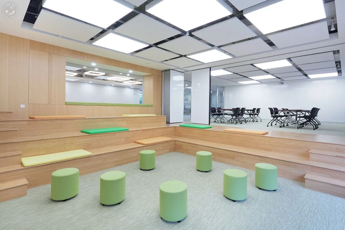 Shanghai Rainbow Bridge International School