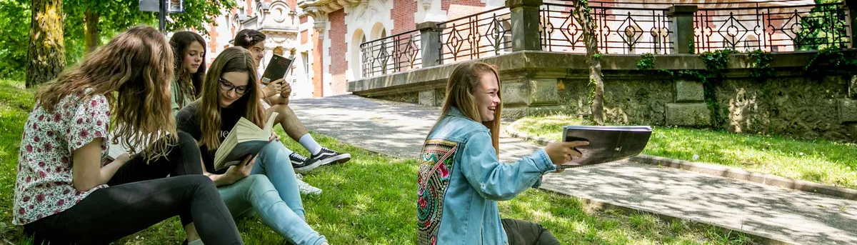 Lycée International - British Section — photo 1