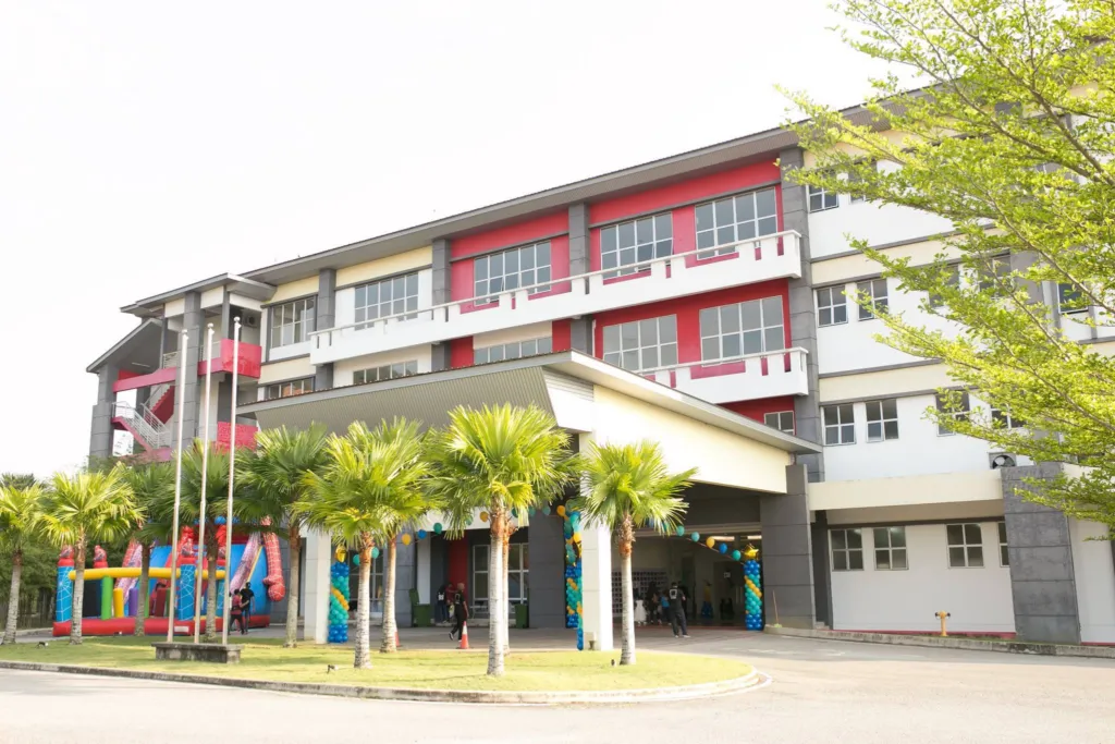 Spectrum International School