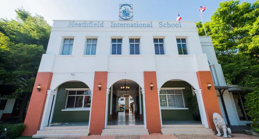 Heathfield International School