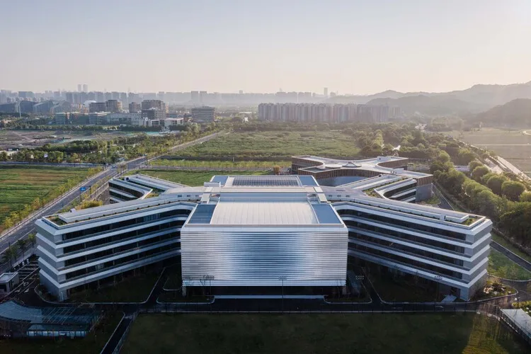 Hangzhou International School