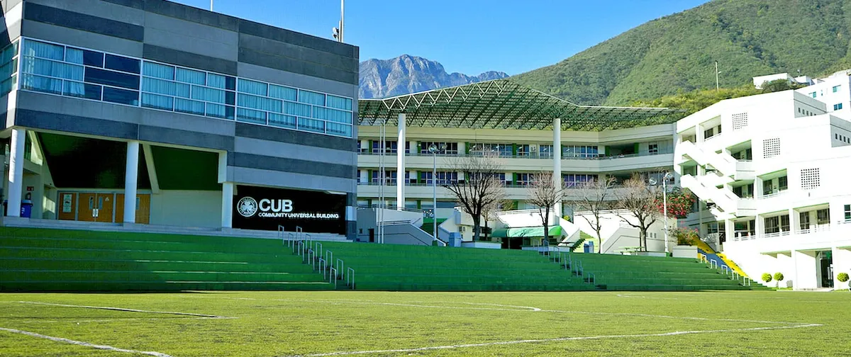 San Patricio International School