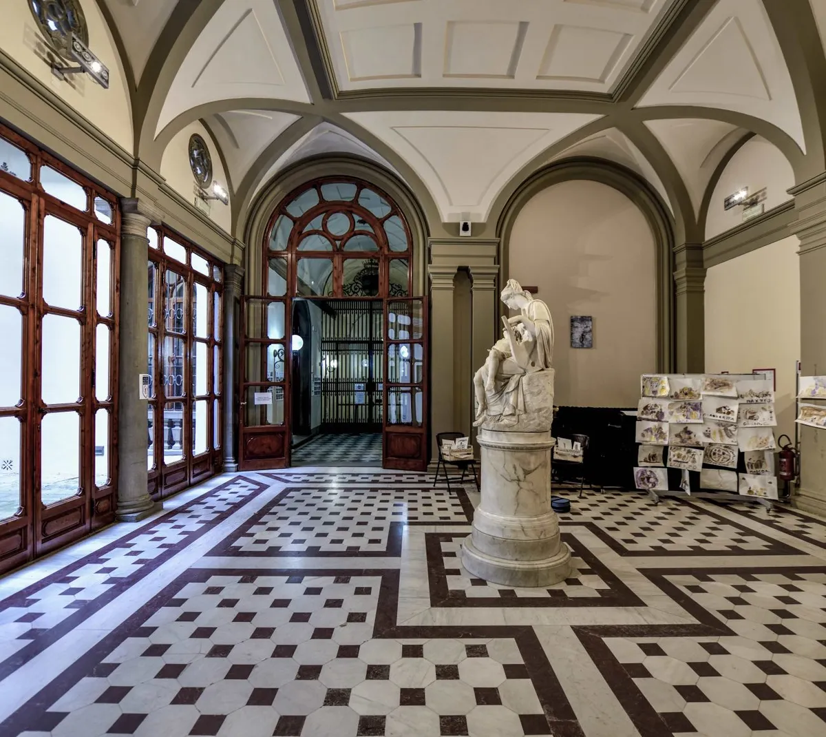 Lycée Victor Hugo - French International School in Florence — photo 2