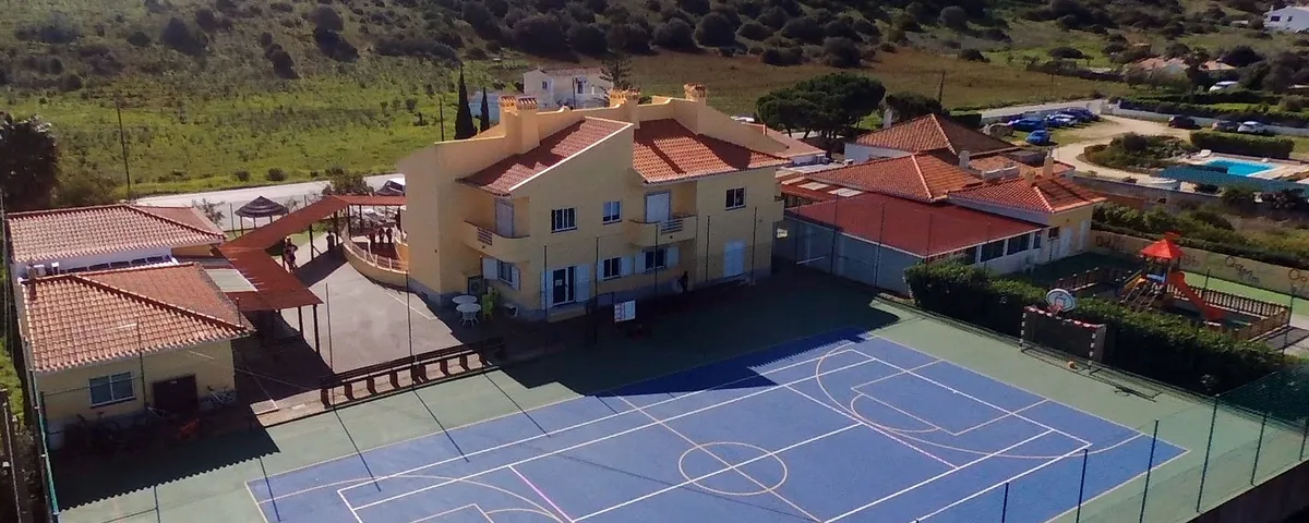 Vale Verde International School